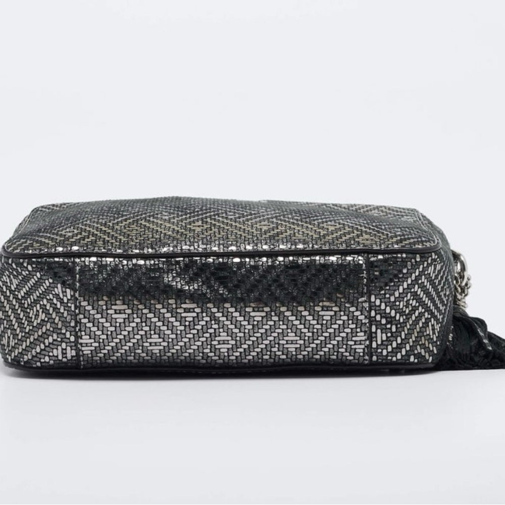 Michael Kors NWOT Metallic Silver Purse - Picture 5 of 7